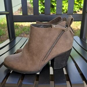 Torrid Grayish/Brown Ankle Boots Women's Size 7